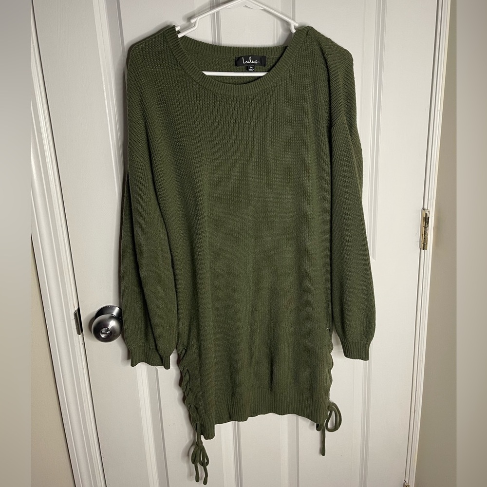 Size M Lulus Sweater Dress